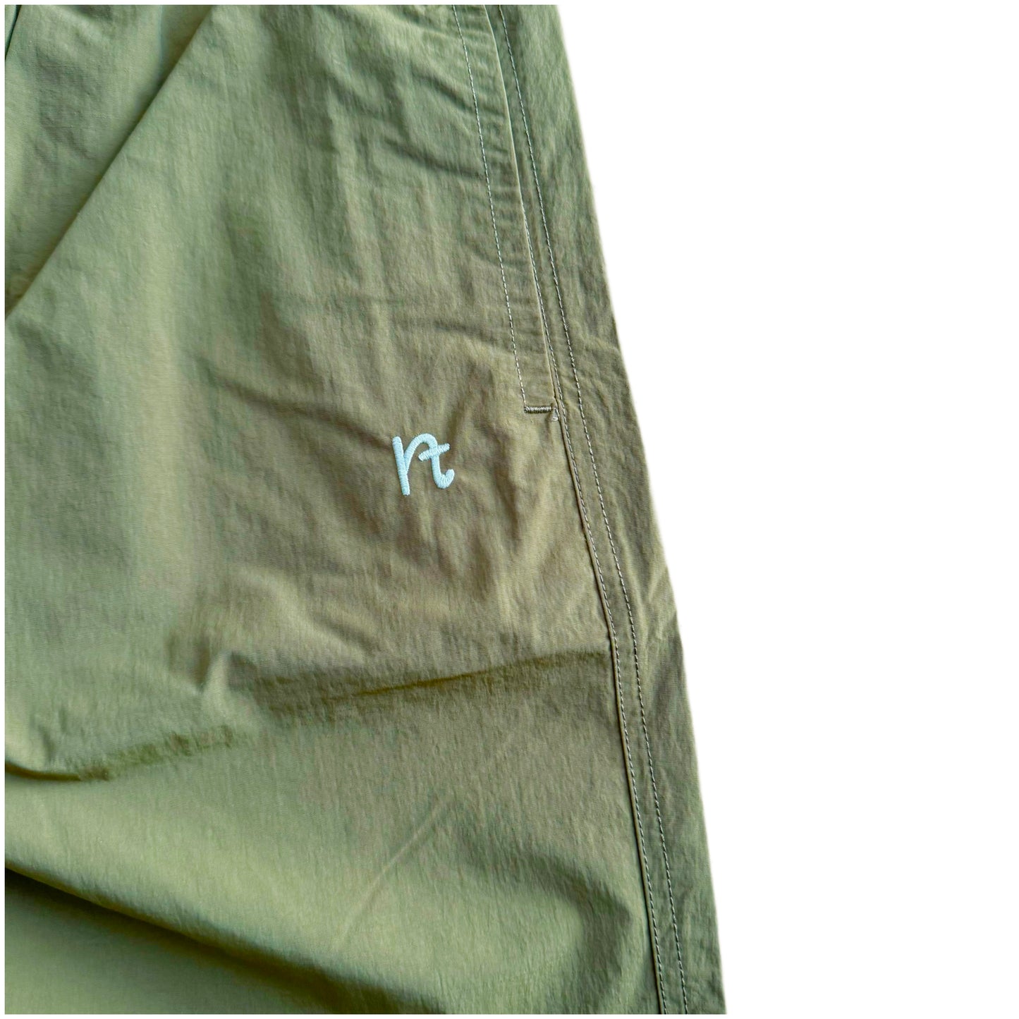 INITIAL LOGO NYLON EASY PANTS