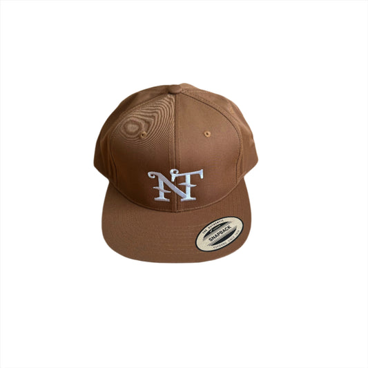 FAMILIA SNAPBACK CAP