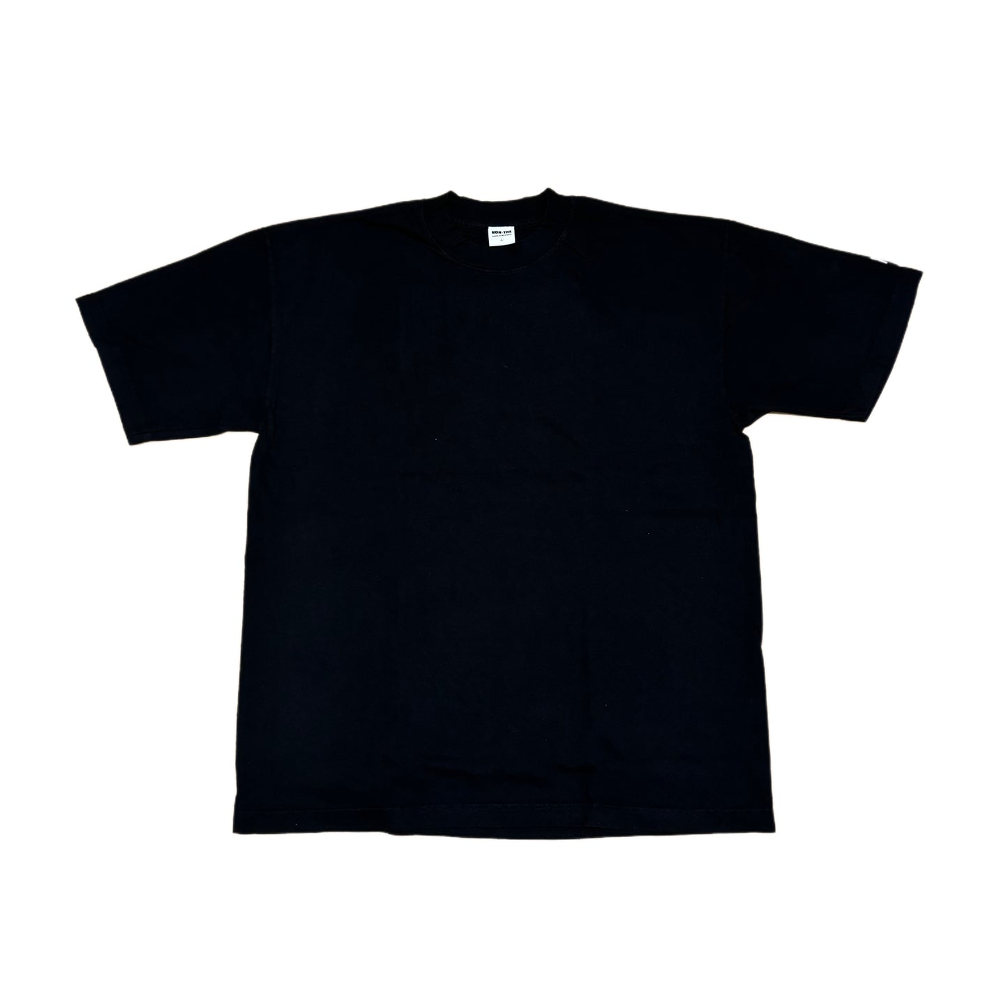 INITIAL LOGO TEE